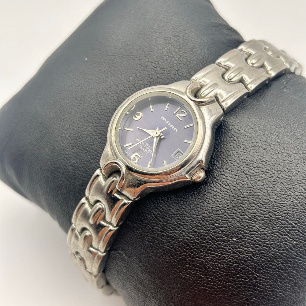 Milan Silver Tone WR 23mm St. Steel Women’s Watch Working New Battery - Picture 3 of 8